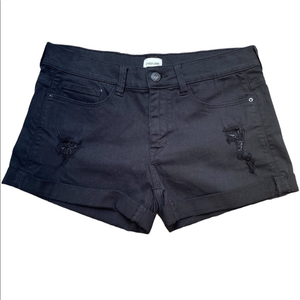 Sneak Peek shorts